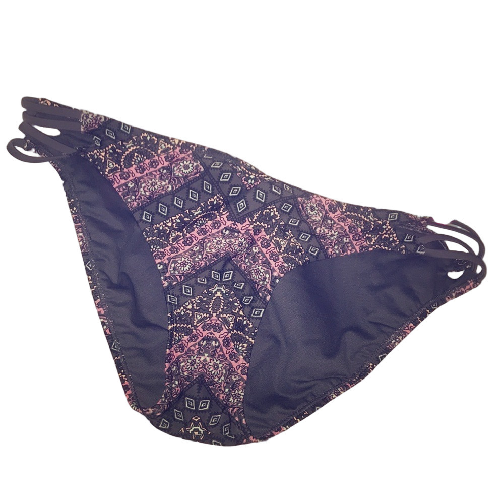 NWT swim bottoms XL